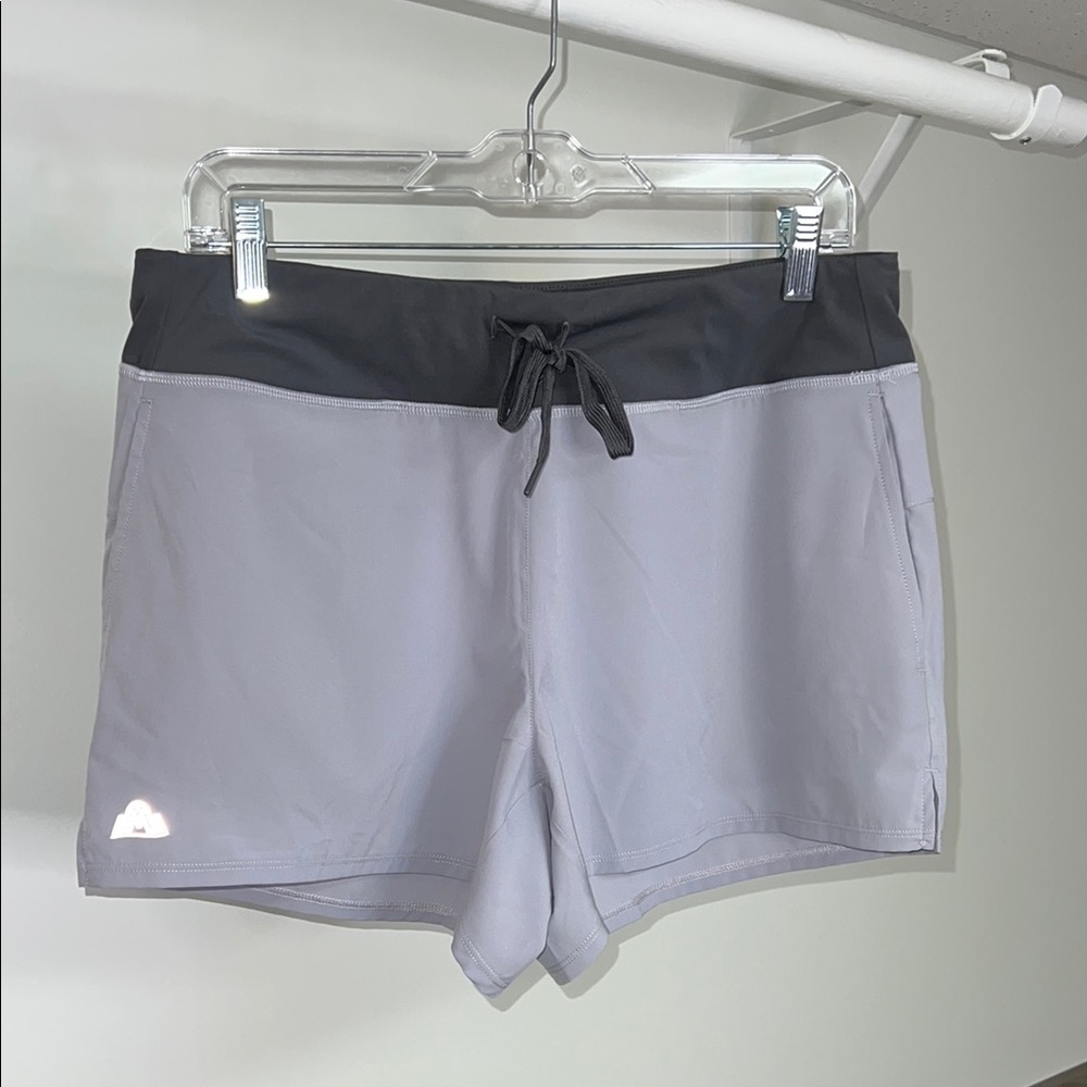 NWT EMS Women’s Elemental Shorts in Dapper Gray- L